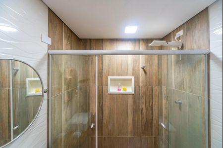 Casa à venda com 240m², 4 quartos e 2 vagas Casa à venda com 240m², 4 quartos e 2 vagasBanheiro do Quarto 3