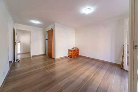 Casa à venda com 240m², 4 quartos e 2 vagas Casa à venda com 240m², 4 quartos e 2 vagasQuarto 3