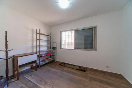 Casa à venda com 240m², 4 quartos e 2 vagas Casa à venda com 240m², 4 quartos e 2 vagasQuarto 2