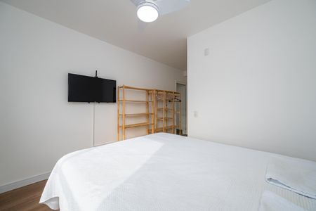 Apartamento para alugar com 89m², 3 quartos e 2 vagas Apartamento para alugar com 89m², 3 quartos e 2 vagasSuíte