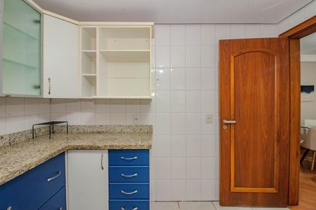 Apartamento para alugar com 118m², 3 quartos e 2 vagasCozinha e Área de Serviço