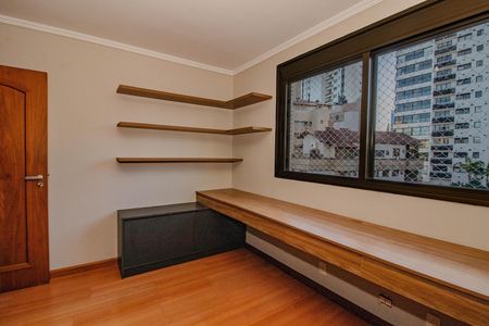 Apartamento para alugar com 118m², 3 quartos e 2 vagasQuarto 2