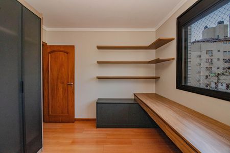Quarto 2 de apartamento para alugar com 3 quartos, 118m² em Petrópolis, Porto Alegre