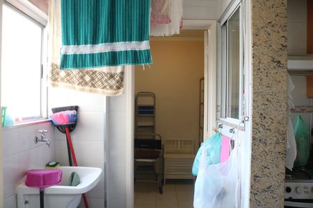 Apartamento para alugar com 105m², 2 quartos e 1 vagaÁrea de Serviço