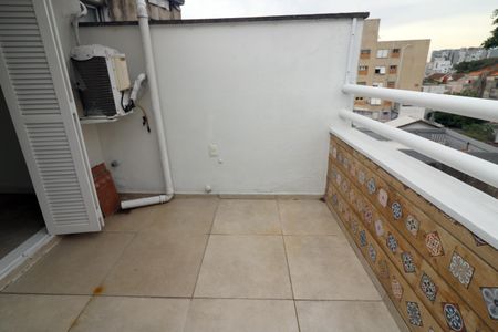 Apartamento para alugar com 81m², 1 quarto e sem vagaÁrea de Serviço