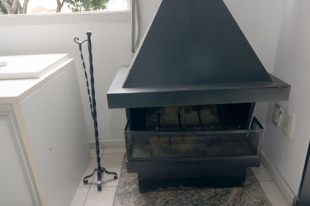 Apartamento para alugar com 81m², 1 quarto e sem vagaDetalhe da Sala 2 - Lareira