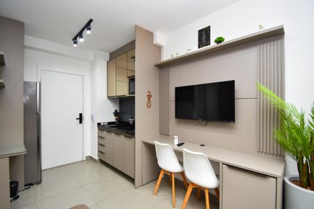 Sala de kitnet/studio para alugar com 1 quarto, 27m² em Pinheiros, São Paulo