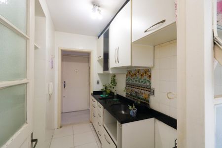 Apartamento à venda com 42m², 1 quarto e sem vaga Apartamento à venda com 42m², 1 quarto e sem vagaCozinha