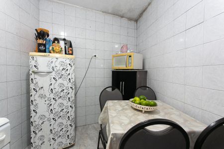 Casa à venda com 160m², 4 quartos e 2 vagas Casa à venda com 160m², 4 quartos e 2 vagasCasa 3 - Cozinha