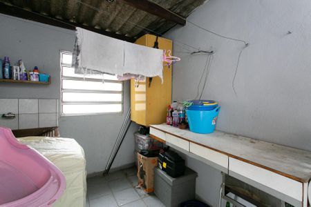 Casa à venda com 160m², 4 quartos e 2 vagas Casa à venda com 160m², 4 quartos e 2 vagasCasa 1 - Área de Serviço