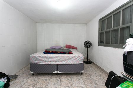 Casa à venda com 160m², 4 quartos e 2 vagas Casa à venda com 160m², 4 quartos e 2 vagasCasa 2 - Quarto