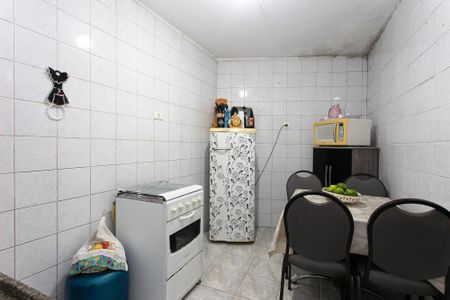 Casa à venda com 160m², 4 quartos e 2 vagas Casa à venda com 160m², 4 quartos e 2 vagasCasa 3 - Cozinha