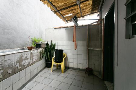 Casa à venda com 160m², 4 quartos e 2 vagas Casa à venda com 160m², 4 quartos e 2 vagasCasa 1 - Área de Serviço