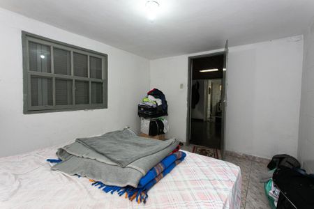 Casa à venda com 160m², 4 quartos e 2 vagas Casa à venda com 160m², 4 quartos e 2 vagasCasa 2 - Quarto