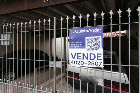 Casa à venda com 160m², 4 quartos e 2 vagas Casa à venda com 160m², 4 quartos e 2 vagasplaca WYNY-376