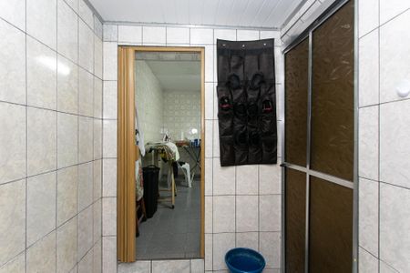 Casa à venda com 160m², 4 quartos e 2 vagas Casa à venda com 160m², 4 quartos e 2 vagasCasa 2 - Banheiro