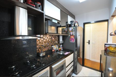 Apartamento à venda com 73m², 2 quartos e 3 vagasCozinha