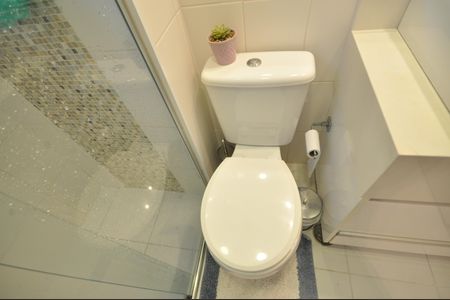 Apartamento à venda com 73m², 2 quartos e 3 vagasBanheiro do Quarto Suíte