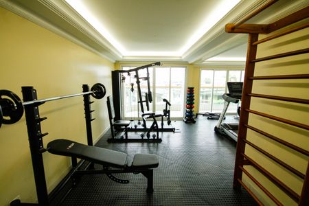 Apartamento para alugar com 65m², 1 quarto e 1 vaga Apartamento para alugar com 65m², 1 quarto e 1 vagaÁrea comum - Academia