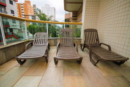 Apartamento para alugar com 65m², 1 quarto e 1 vaga Apartamento para alugar com 65m², 1 quarto e 1 vagaÁrea comum - Piscina