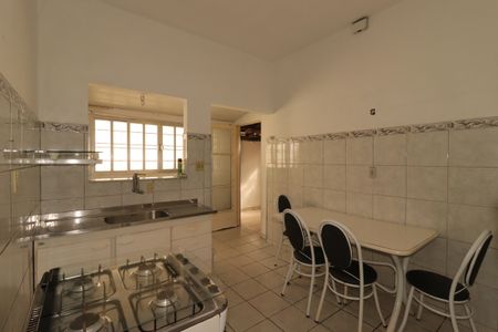 Casa para alugar com 100m², 2 quartos e 1 vagaCozinha