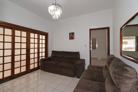 Sala de casa para alugar com 2 quartos, 100m² em Vila Eldizia, Santo André
