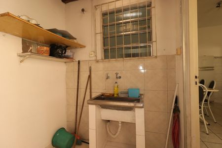 Casa para alugar com 100m², 2 quartos e 1 vagaÁrea de Serviço