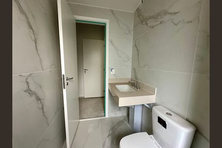 Apartamento à venda com 85m², 2 quartos e 2 vagas Apartamento à venda com 85m², 2 quartos e 2 vagasBanheiro da Suíte 1