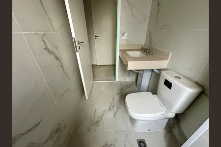 Apartamento à venda com 85m², 2 quartos e 2 vagas Apartamento à venda com 85m², 2 quartos e 2 vagasBanheiro da Suíte 1