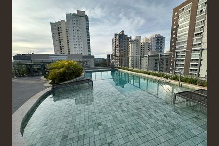 Apartamento à venda com 85m², 2 quartos e 2 vagas Apartamento à venda com 85m², 2 quartos e 2 vagasÁrea comum - Piscina