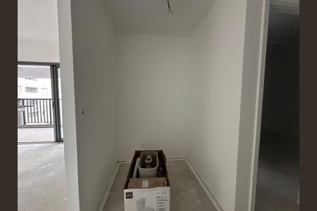 Apartamento à venda com 85m², 2 quartos e 2 vagas Apartamento à venda com 85m², 2 quartos e 2 vagasEscritório