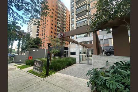 Apartamento à venda com 85m², 2 quartos e 2 vagas Apartamento à venda com 85m², 2 quartos e 2 vagasFachada e portaria