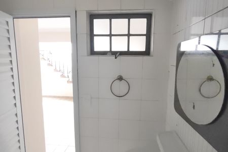 Casa para alugar com 250m², 3 quartos e 2 vagas Casa para alugar com 250m², 3 quartos e 2 vagasBanheiro 1