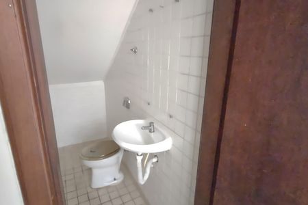 Casa para alugar com 250m², 3 quartos e 2 vagas Casa para alugar com 250m², 3 quartos e 2 vagasLavabo
