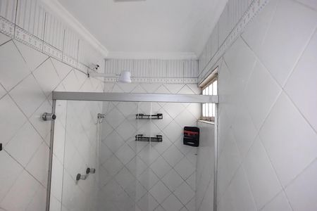 Casa para alugar com 250m², 3 quartos e 2 vagas Casa para alugar com 250m², 3 quartos e 2 vagasBanheiro 2