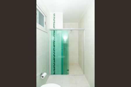 Banheiro de apartamento para alugar com 2 quartos, 78m² em Menino Deus, Porto Alegre