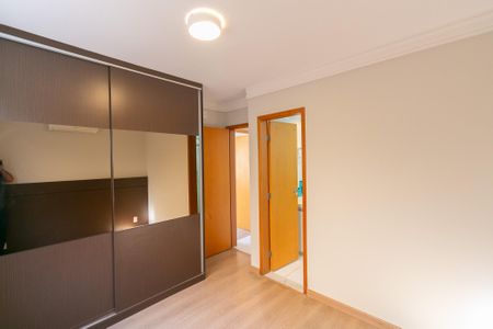Apartamento para alugar com 101m², 3 quartos e 2 vagas
