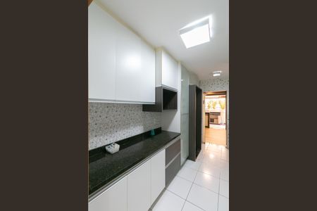 Apartamento para alugar com 101m², 3 quartos e 2 vagas