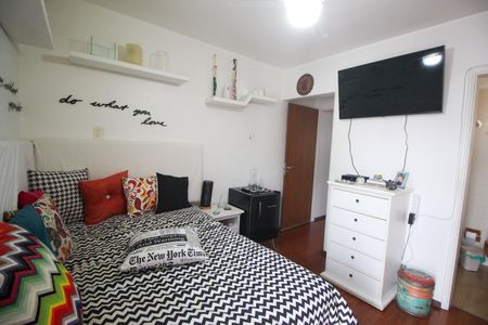Apartamento à venda com 136m², 3 quartos e 2 vagasSuíte