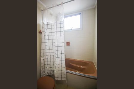 Apartamento à venda com 136m², 3 quartos e 2 vagasBanheiro da Suíte