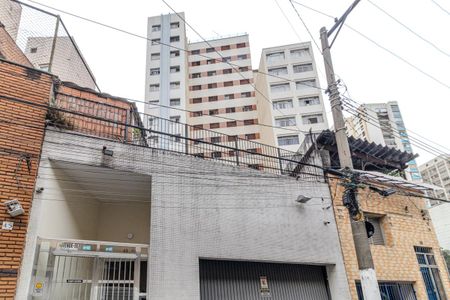 Studio à venda com 34m², 1 quarto e sem vaga Studio à venda com 34m², 1 quarto e sem vagaFachada