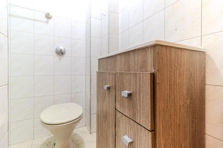 Banheiro de kitnet/studio à venda com 1 quarto, 34m² em Santa Cecilia, São Paulo