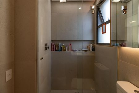Apartamento à venda com 89m², 3 quartos e 2 vagas Apartamento à venda com 89m², 3 quartos e 2 vagasBanheiro da Suíte 1