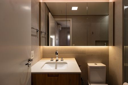 Apartamento à venda com 89m², 3 quartos e 2 vagas Apartamento à venda com 89m², 3 quartos e 2 vagasBanheiro da Suíte 2