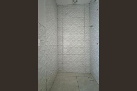 Casa de condomínio à venda com 62m², 2 quartos e 1 vaga Casa de condomínio à venda com 62m², 2 quartos e 1 vagaBanheiro
