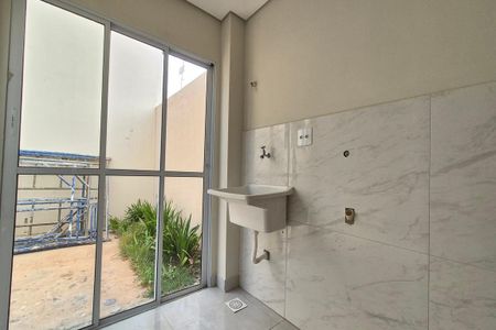 Casa de condomínio à venda com 62m², 2 quartos e 1 vaga Casa de condomínio à venda com 62m², 2 quartos e 1 vagaÁrea de Serviço