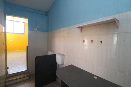 Casa para alugar com 350m², 3 quartos e 4 vagasBanheiro 2