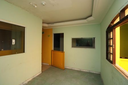 Casa para alugar com 350m², 3 quartos e 4 vagasSala