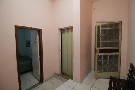 Casa à venda com 183m², 3 quartos e 2 vagasHall de Entrada 