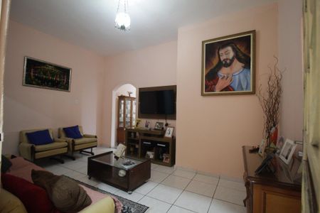 Casa à venda com 183m², 3 quartos e 2 vagasSala de Estar